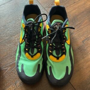 Mens nike Air70 React shoes